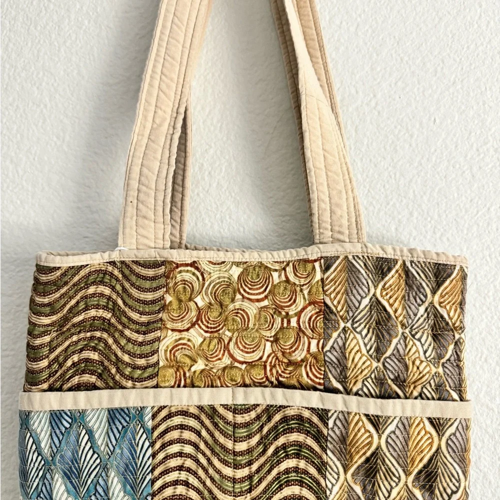 Bag - Picture 2 of 7
